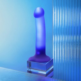 Strap-On-Me - Helendav LED Painduv Dildo Lilla M Suurus - Dildod