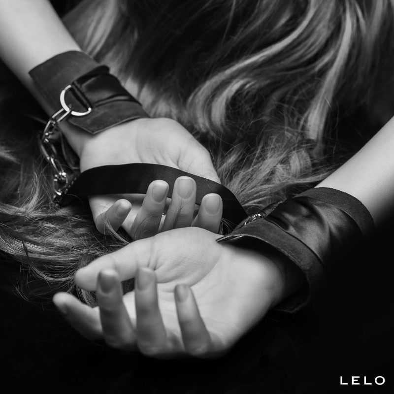 Lelo - Sutra Chainlink Cuffs