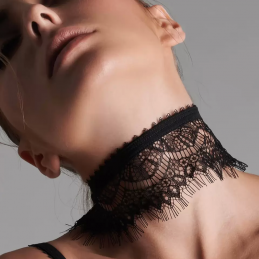 Buy MAISON CLOSE - ACCROCHE COEUR LACE CHOCKER BLACK with the best price