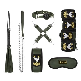 Militaarohvitseri Fetiš – 8-Osaline BDSM Komplekt